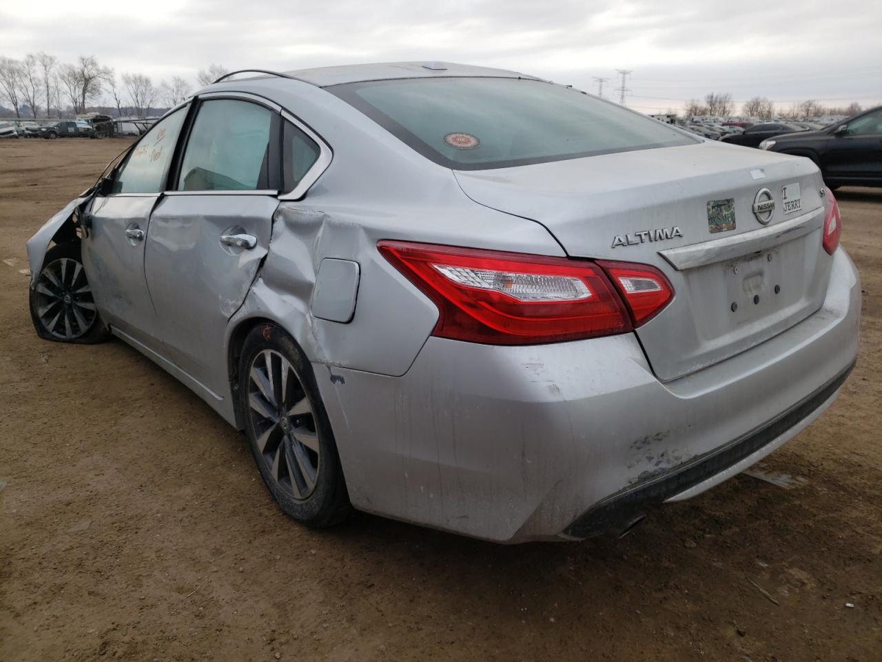 Photo 3 from auction – 2017 NISSAN ALTIMA 2.5 with VIN 1N4AL3AP7HC196849