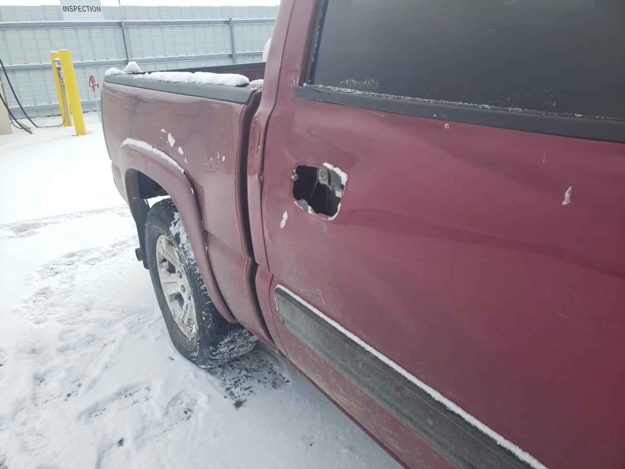 Photo 9 from auction – 2006 CHEVROLET SILVERADO with VIN 2GCEK13TX61195677