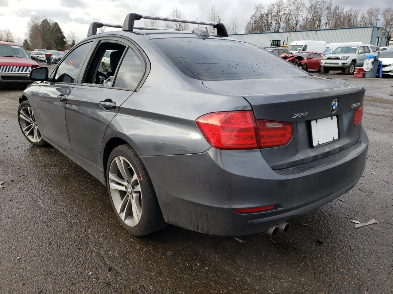 Photo 3 from auction – 2013 BMW 328 XI with VIN WBA3B3C50DF531733