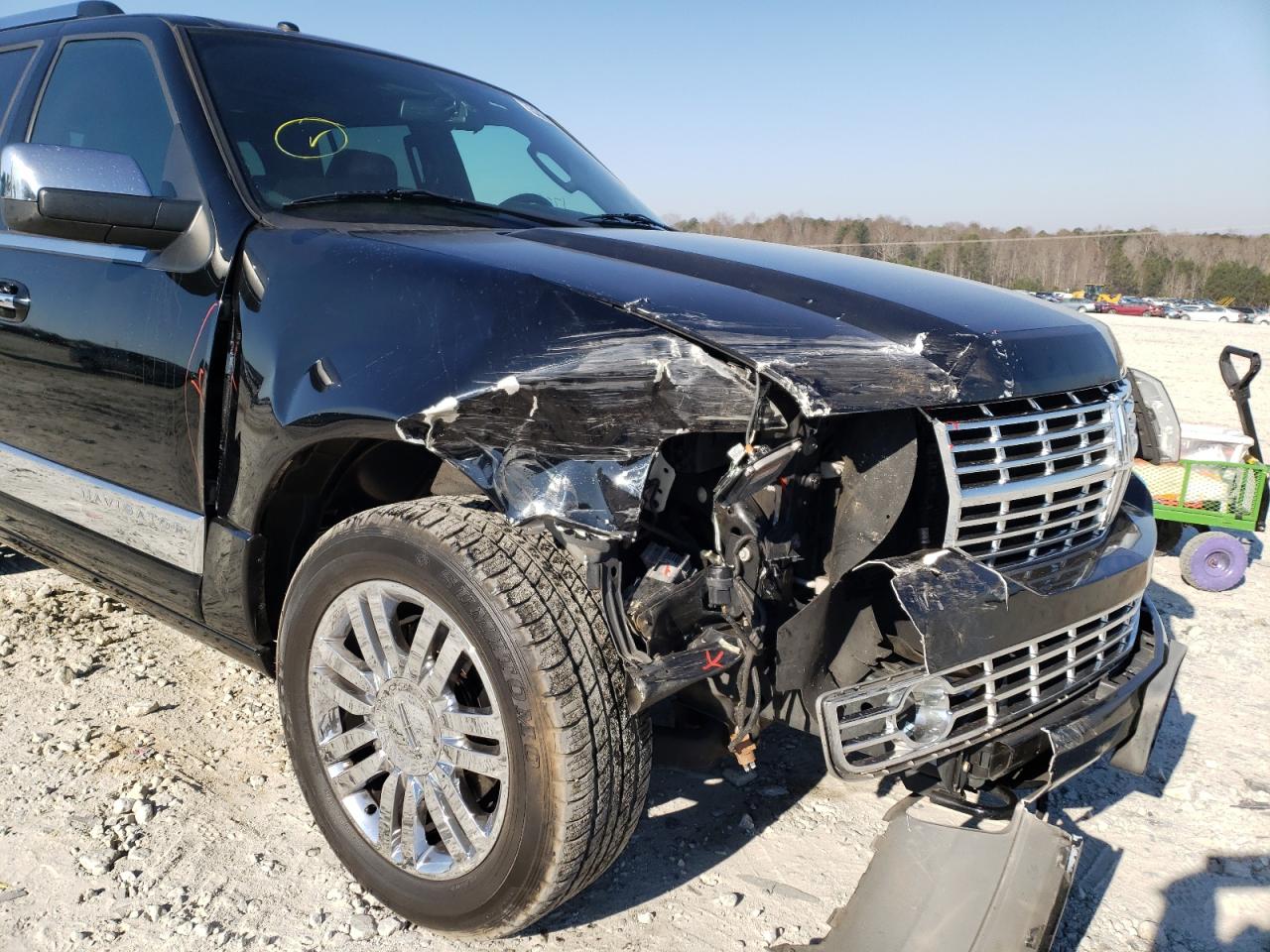 Photo 9 from auction – 2007 LINCOLN NAVIGATOR with VIN 5LMFU28577LJ19322