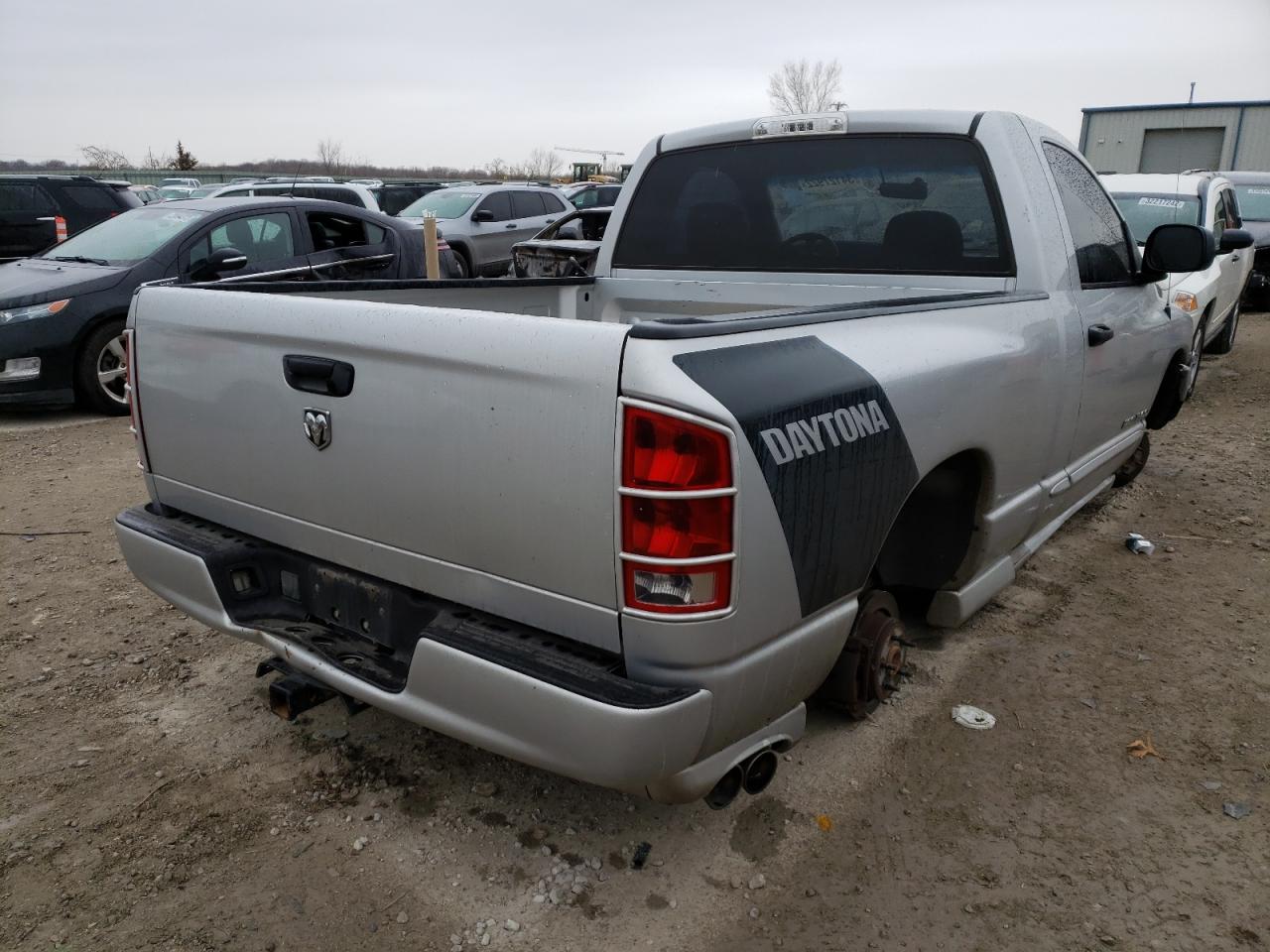 Photo 4 from auction – 2005 DODGE RAM 1500 S with VIN 1D7HA16D45J621653