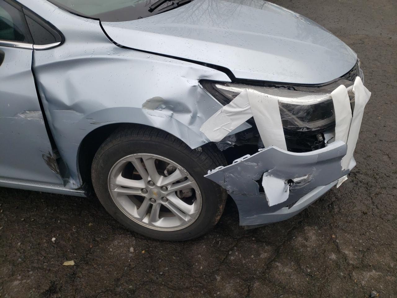 Photo 9 from auction – 2017 CHEVROLET CRUZE LT with VIN 3G1BE5SM3HS564343
