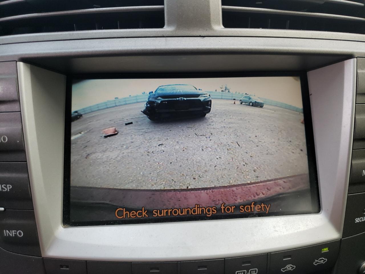 Photo 9 from auction – 2006 LEXUS IS 250 with VIN JTHCK262962001235