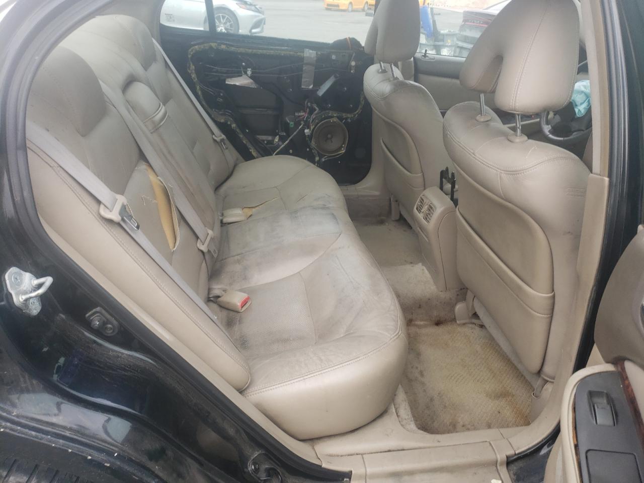 Photo 6 from auction – 2002 ACURA 3.2TL TYPE with VIN 19UUA56952A044012