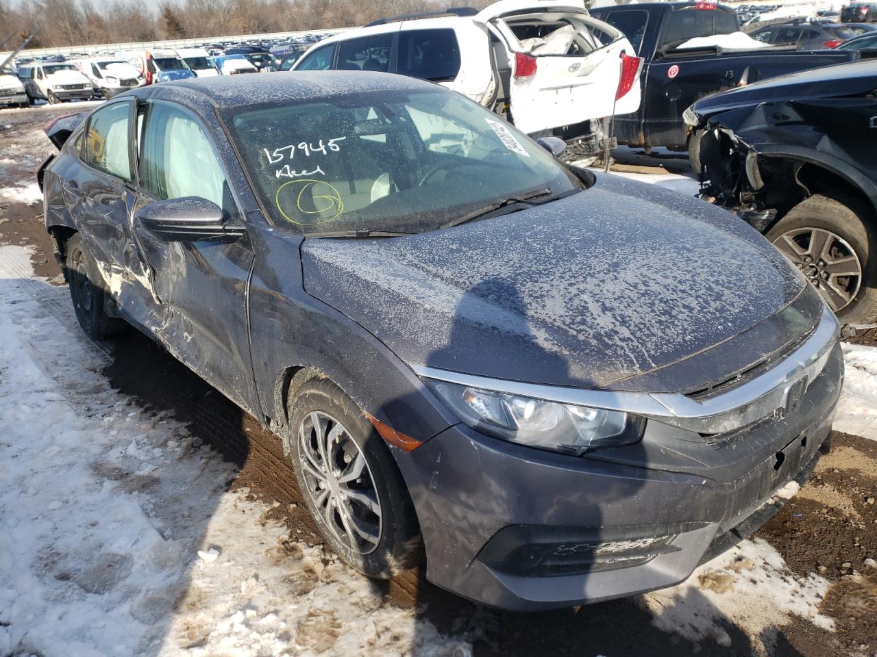 Photo 1 from auction – 2018 HONDA CIVIC LX with VIN 2HGFC2F58JH588339