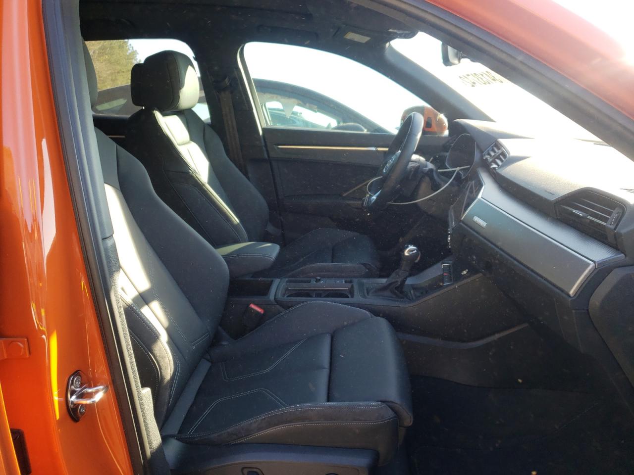Photo 5 from auction – 2021 AUDI Q3 PREMIUM with VIN WA1EECF38M1153195