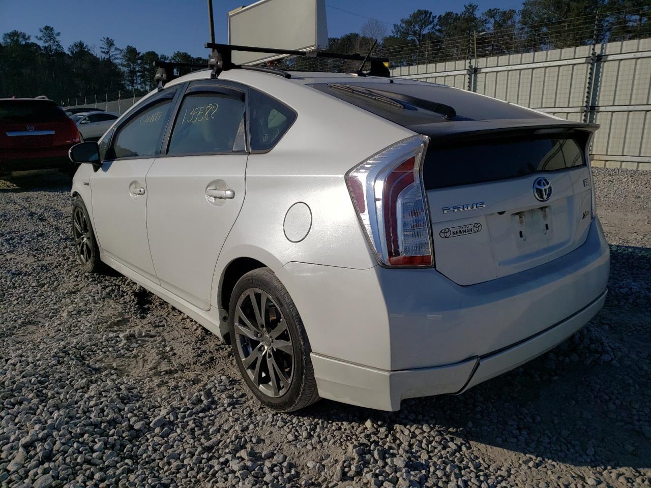 Photo 3 from auction – 2013 TOYOTA PRIUS with VIN JTDKN3DU2D5607969