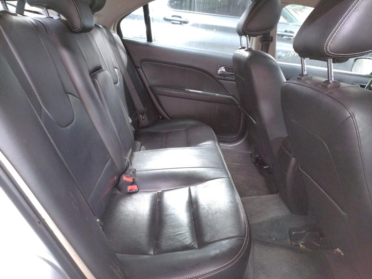 Photo 6 from auction – 2011 FORD FUSION SEL with VIN 3FAHP0JG4BR106437