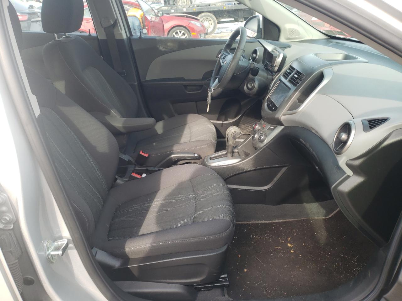 Photo 5 from auction – 2015 CHEVROLET SONIC LT with VIN 1G1JC5SH6F4160518
