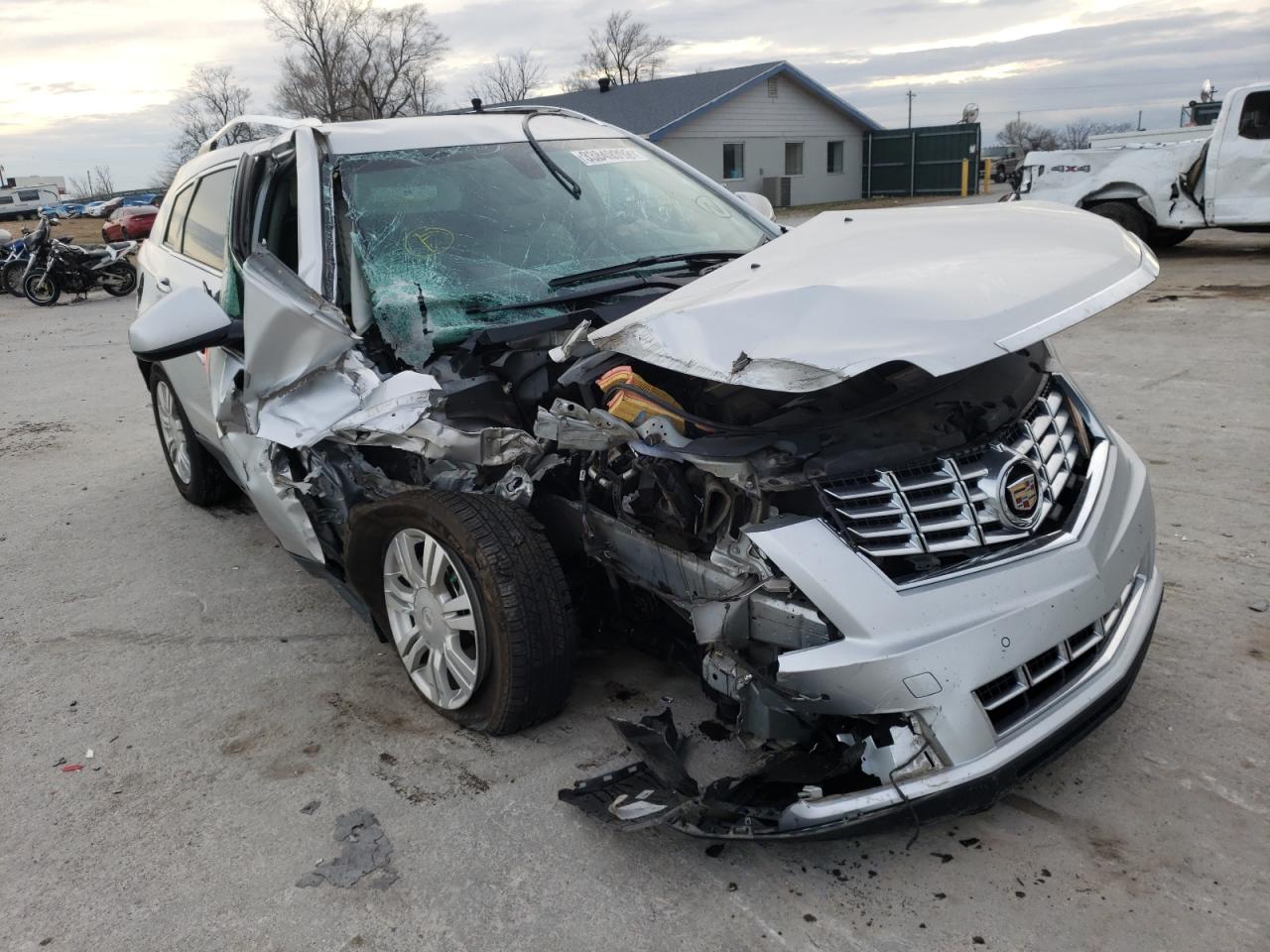 Photo 1 from auction – 2014 CADILLAC SRX LUXURY with VIN 3GYFNBE30ES656705