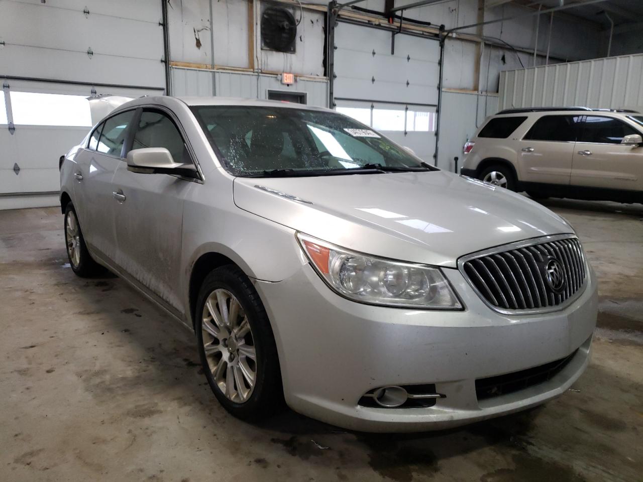 BUICK LACROSSE P 2013 with VIN 1G4GF5E32DF173904 - Photo from auction