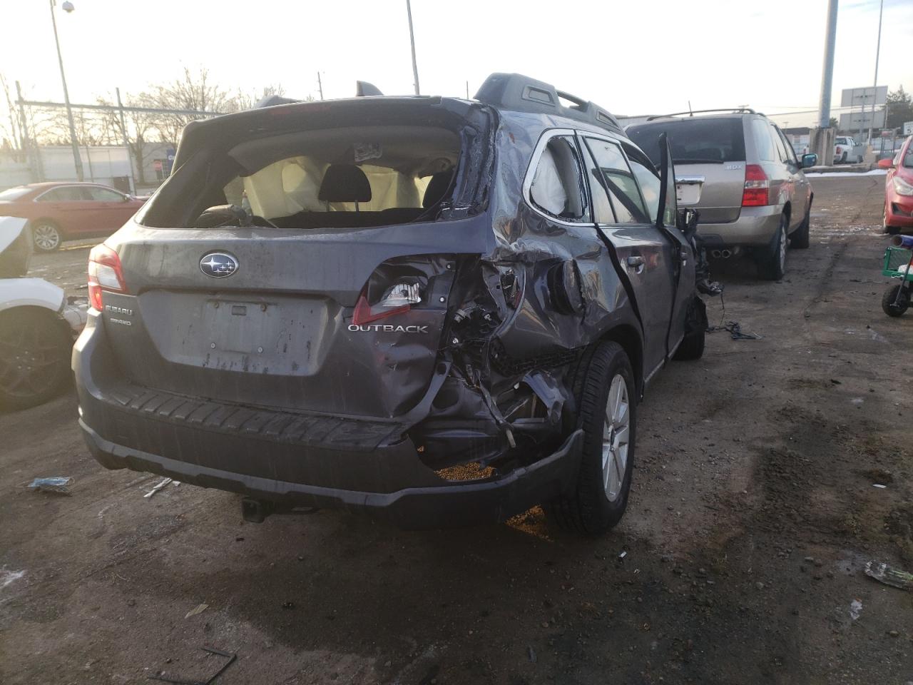 Photo 4 from auction – 2016 SUBARU OUTBACK 2. with VIN 4S4BSBDC9G3212712