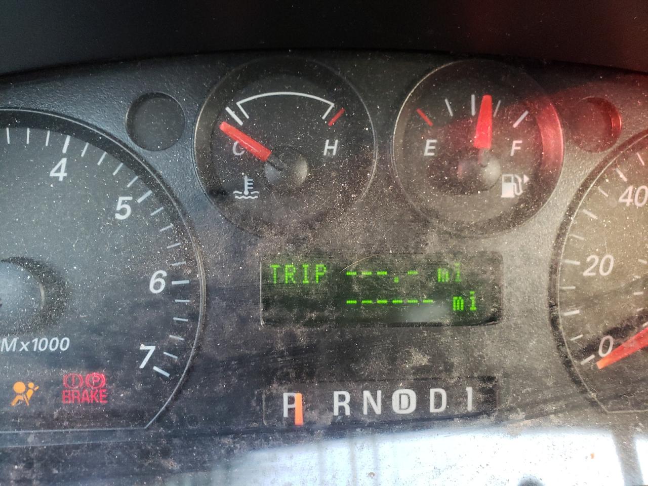 Foto 8 de la subasta – 2004 FORD TAURUS SE con VIN 1FAHP58S54A199649