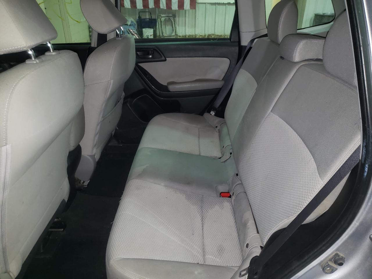 Photo 6 from auction – 2016 SUBARU FORESTER 2 with VIN JF2SJAAC8GH542464