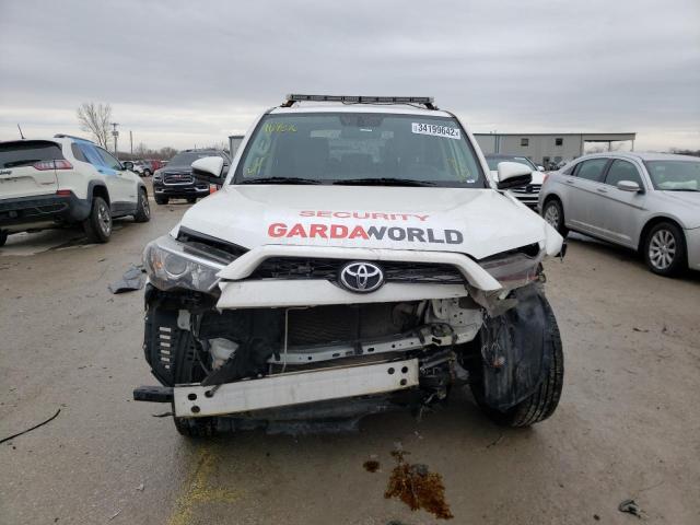 Photo 9 from auction – 2017 TOYOTA 4RUNNER SR with VIN JTEZU5JR5H5164876