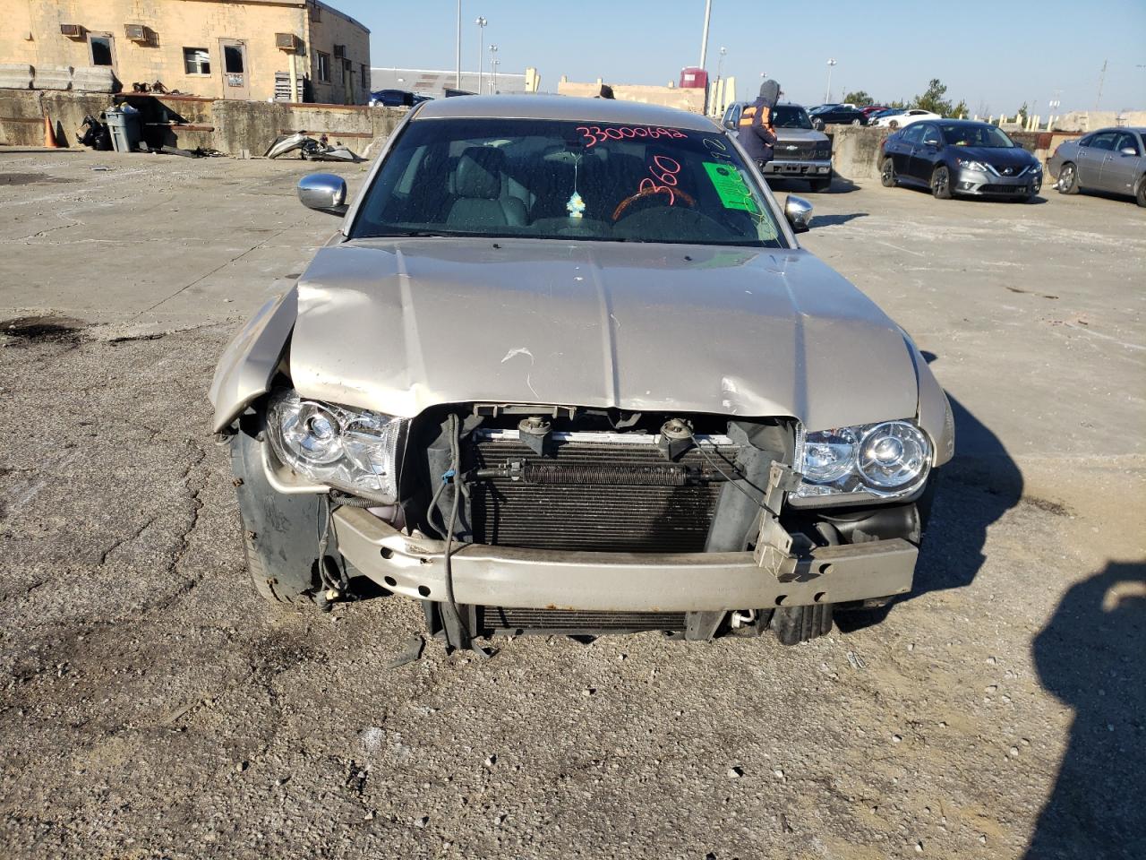 Photo 9 from auction – 2006 CHRYSLER 300C with VIN 2C3KA63H06H138981