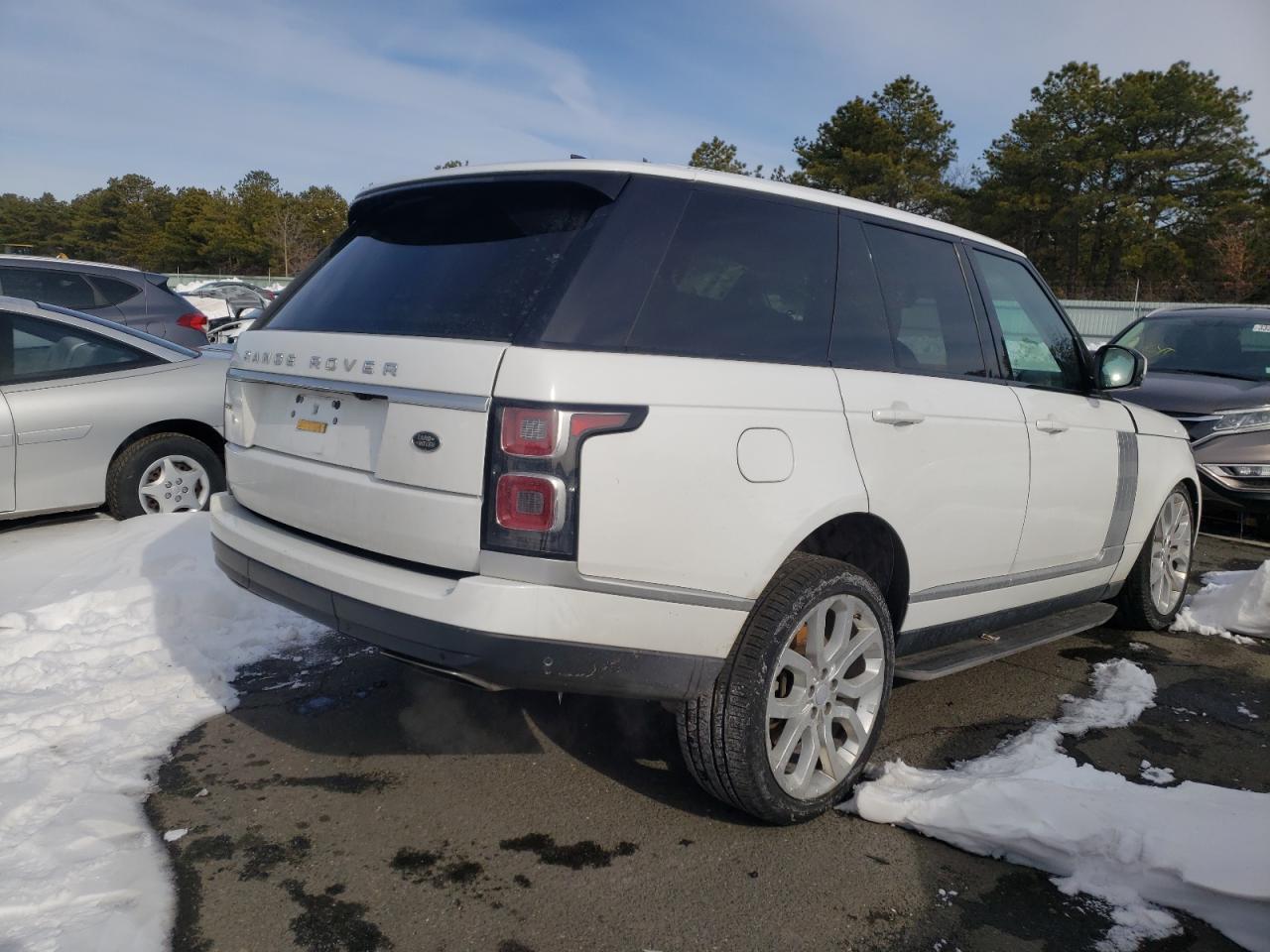 Zdjęcie 4 z aukcji – 2019 LAND ROVER RANGE ROVE z VIN SALGS2SV7KA527133