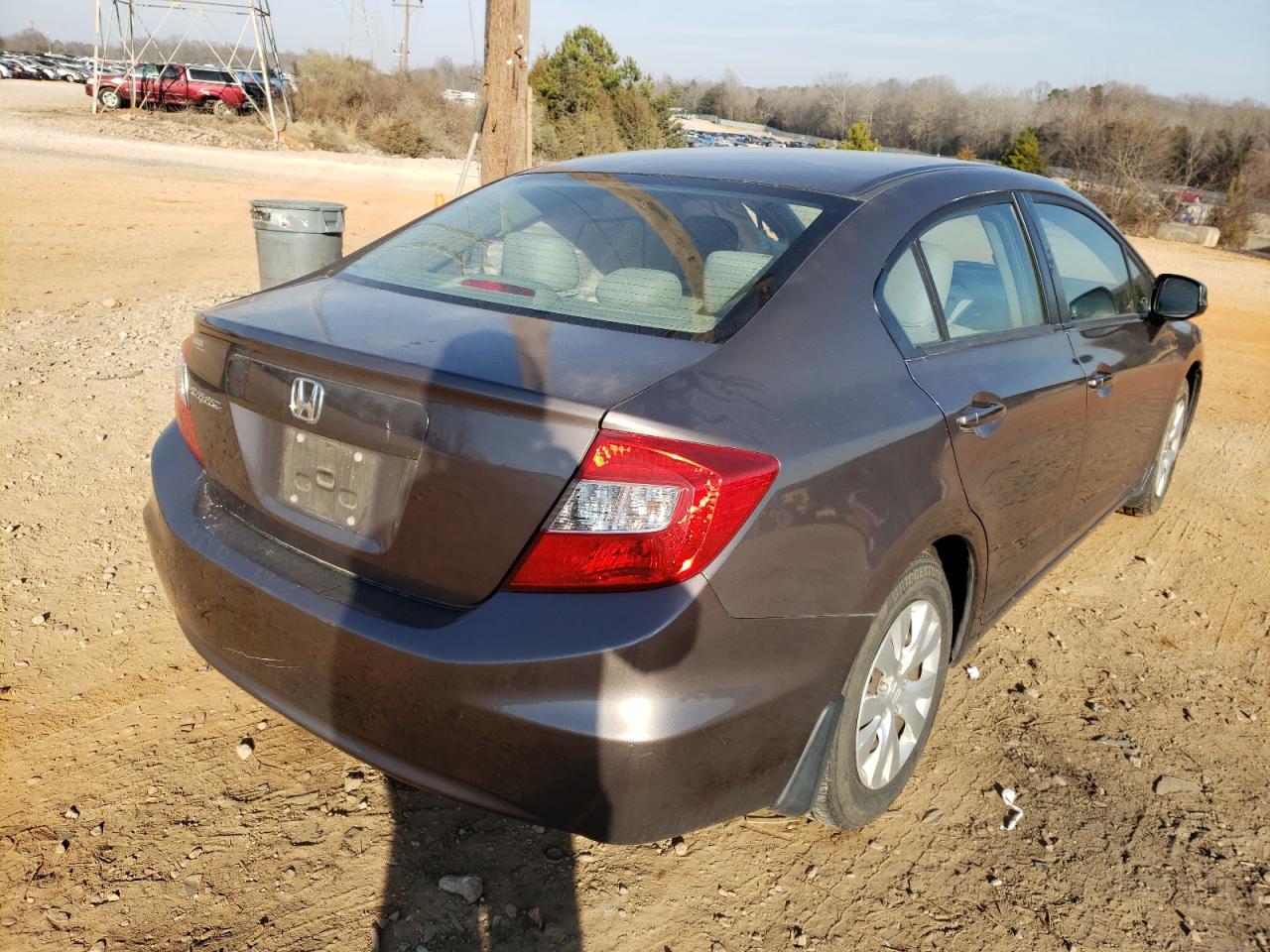Photo 4 from auction – 2012 HONDA CIVIC LX with VIN 2HGFB2F5XCH522171