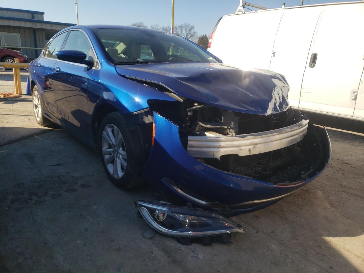 CHRYSLER 200 LIMITE 2016 with VIN 1C3CCCAB0GN192320 - Photo from auction