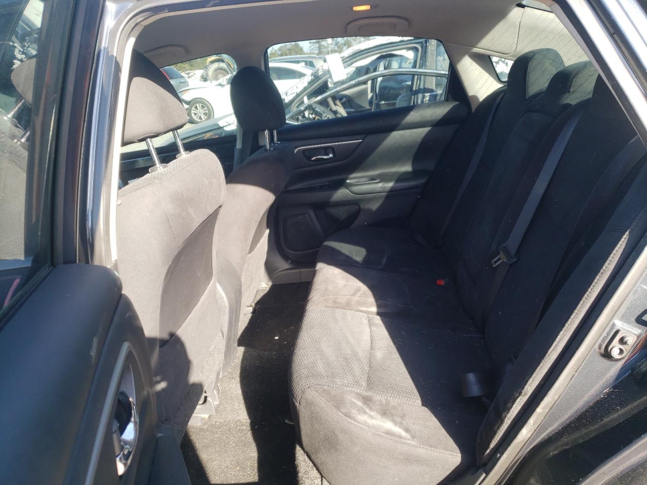 Photo 6 from auction – 2015 NISSAN ALTIMA 2.5 with VIN 1N4AL3AP2FC481942