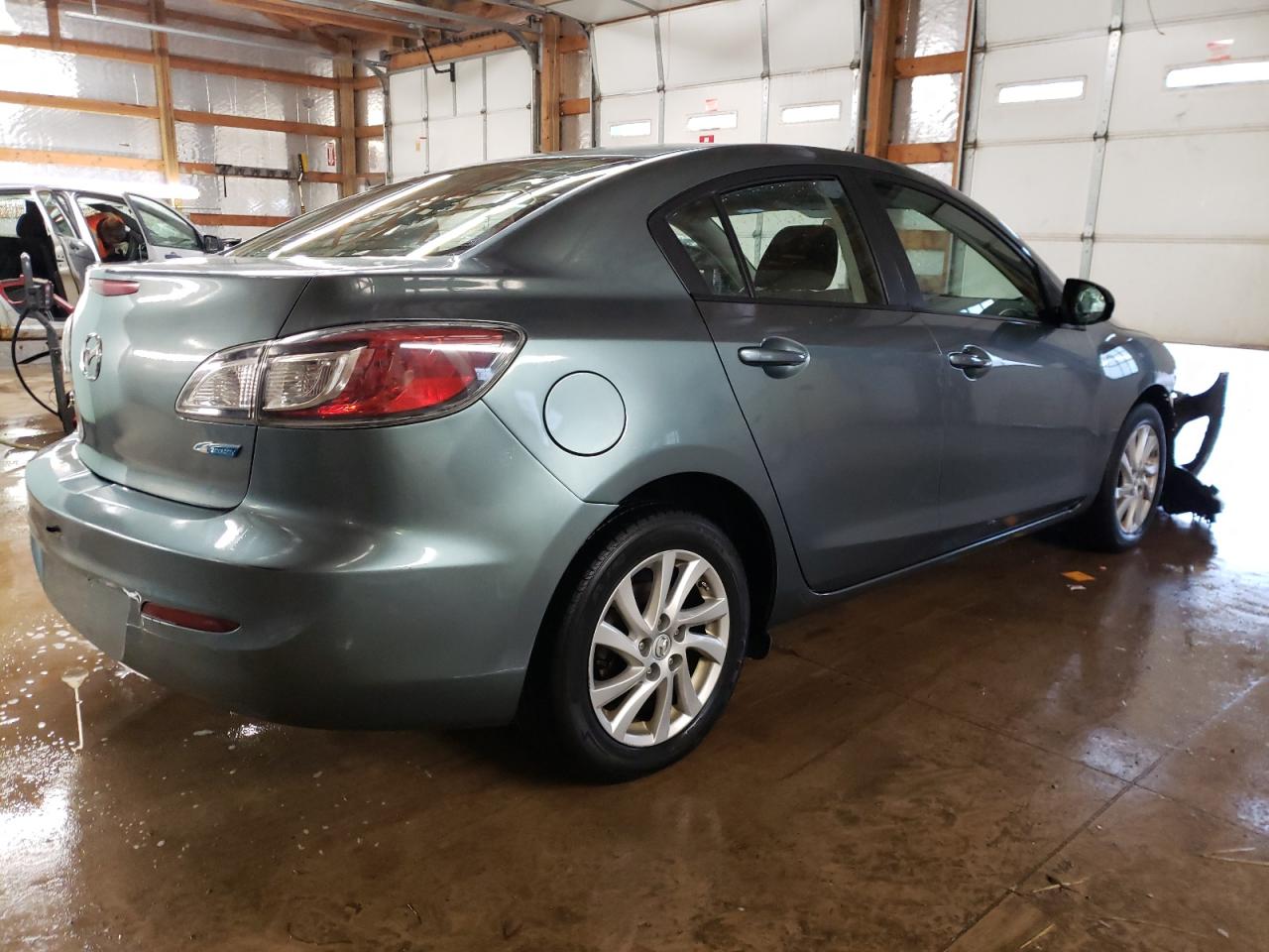 Photo 4 from auction – 2012 MAZDA 3 I with VIN JM1BL1V77C1626624