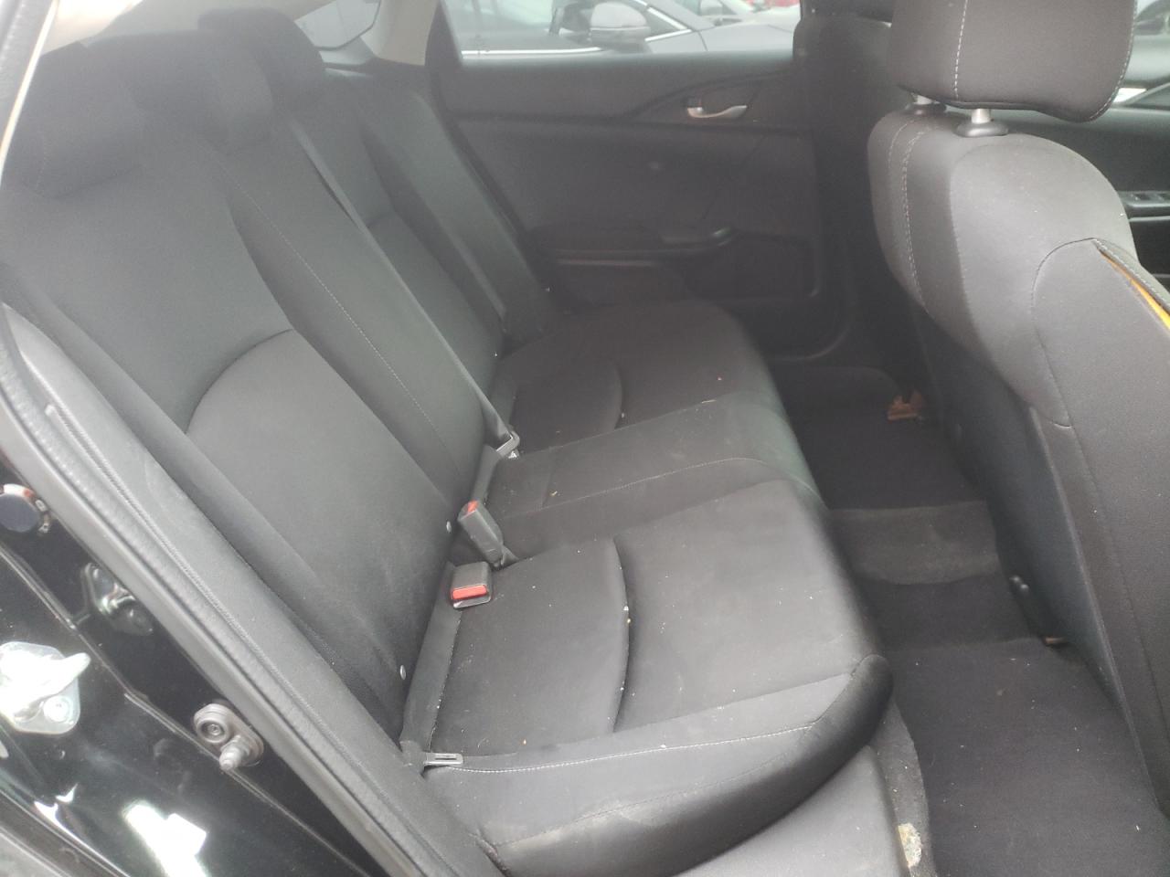Photo 6 from auction – 2017 HONDA CIVIC LX with VIN 2HGFC2F56HH514279