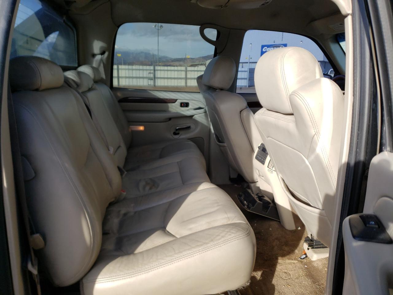 Photo 6 from auction – 2003 CADILLAC ESCALADE E with VIN 3GYEK63N23G236055