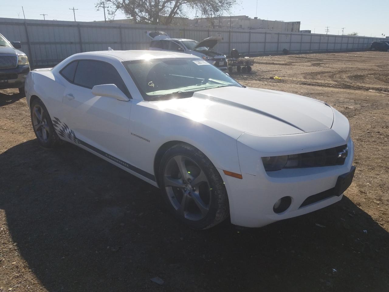 CHEVROLET CAMARO LT 2013 with VIN 2G1FB1E31D9208499 - Photo from auction