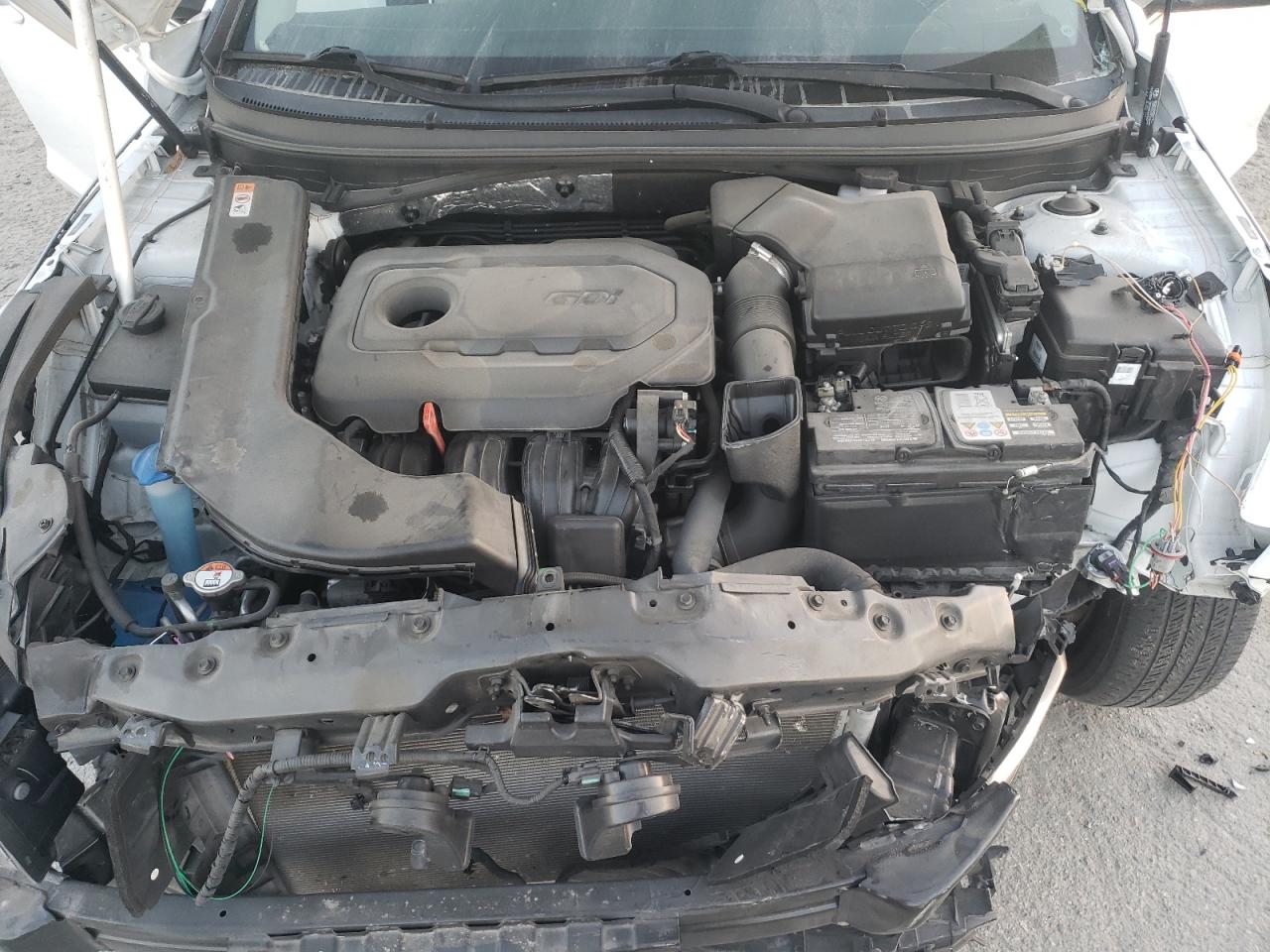 Photo 7 from auction – 2016 HYUNDAI SONATA SE with VIN 5NPE24AF7GH323579