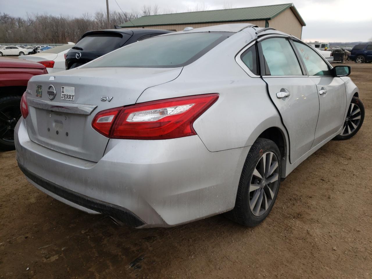 Photo 4 from auction – 2017 NISSAN ALTIMA 2.5 with VIN 1N4AL3AP7HC196849