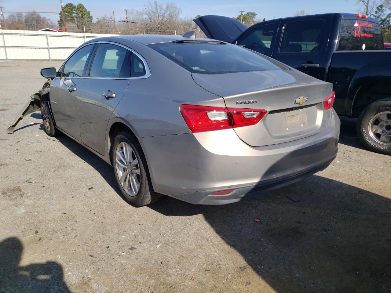 Photo 16 from auction – 2018 CHEVROLET MALIBU LT with VIN 1G1ZD5ST0JF222724