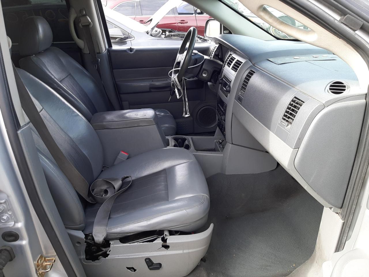 Photo 5 from auction – 2006 DODGE DURANGO LI with VIN 1D4HD58N76F159160