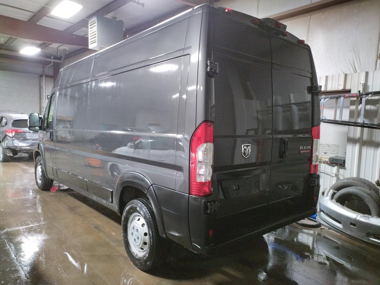 Photo 3 from auction – 2021 RAM PROMASTER with VIN 3C6LRVDG6ME567549