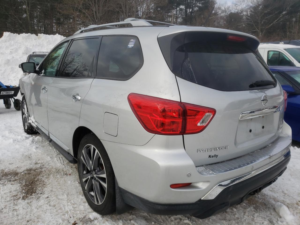 Photo 3 from auction – 2017 NISSAN PATHFINDER with VIN 5N1DR2MM7HC610502