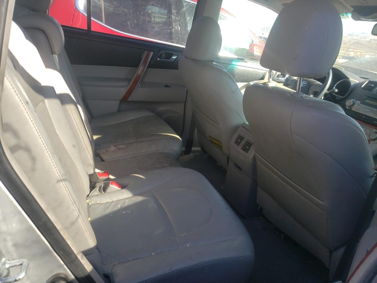 Photo 6 from auction – 2009 TOYOTA HIGHLANDER with VIN JTEES42A592126350