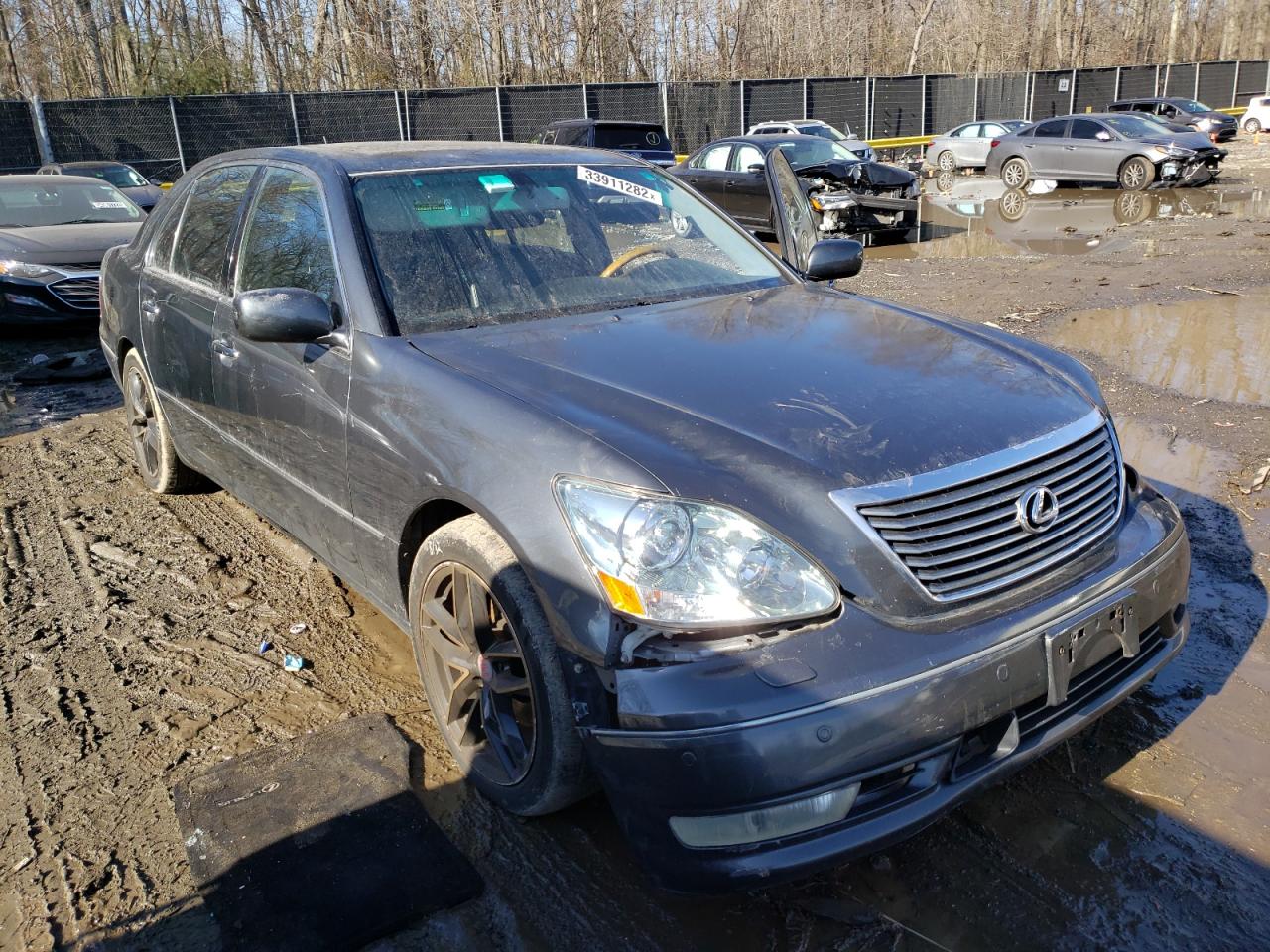 LEXUS LS 430 2005 with VIN JTHBN36F750181367 - Photo from auction