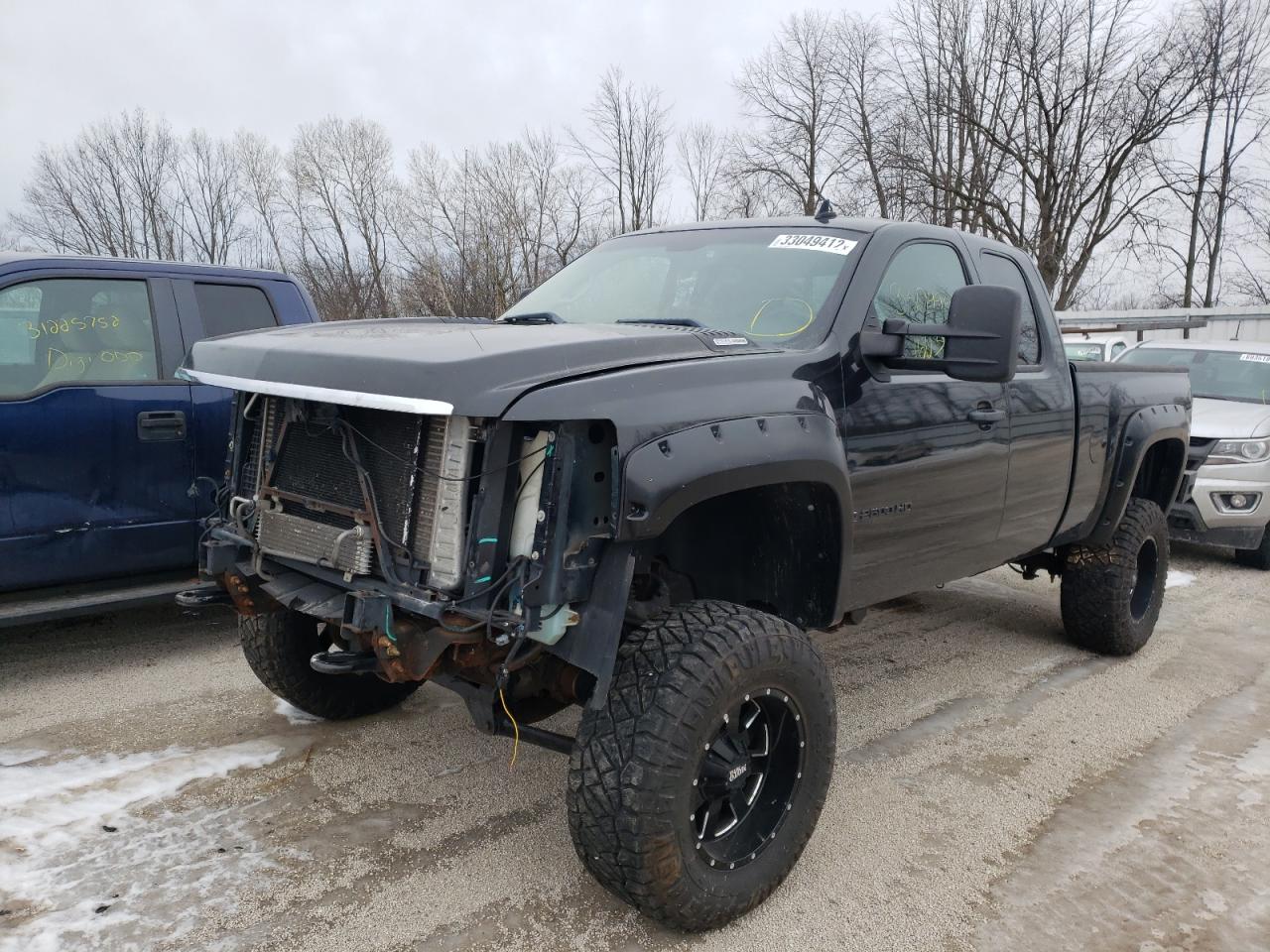 Photo 2 from auction – 2017 CHEVROLET SILVERADO with VIN 1GCHK59689E151623