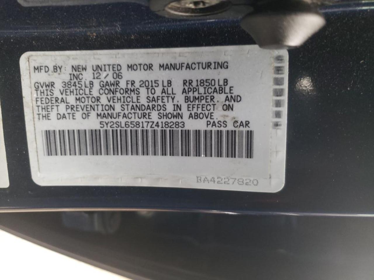 Photo 10 from auction – 2007 PONTIAC VIBE with VIN 5Y2SL65817Z418283