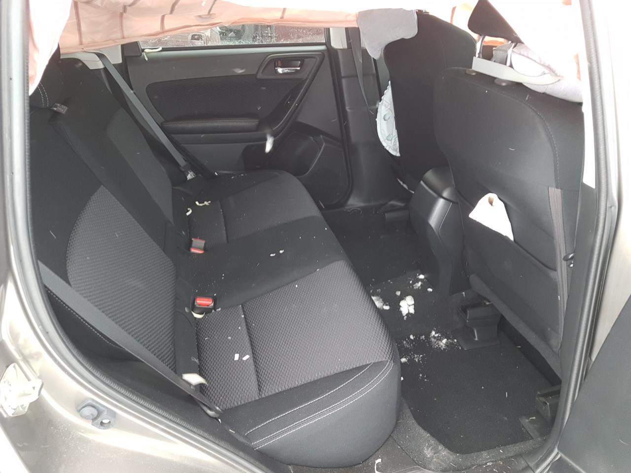 Photo 6 from auction – 2018 SUBARU FORESTER 2 with VIN JF2SJEJC1JH592153