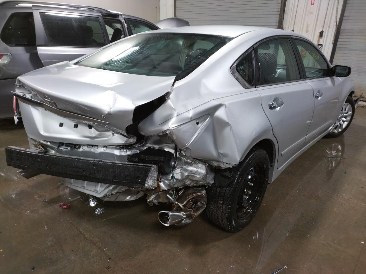 Photo 4 from auction – 2013 NISSAN ALTIMA 2.5 with VIN 1N4AL3AP8DC295500