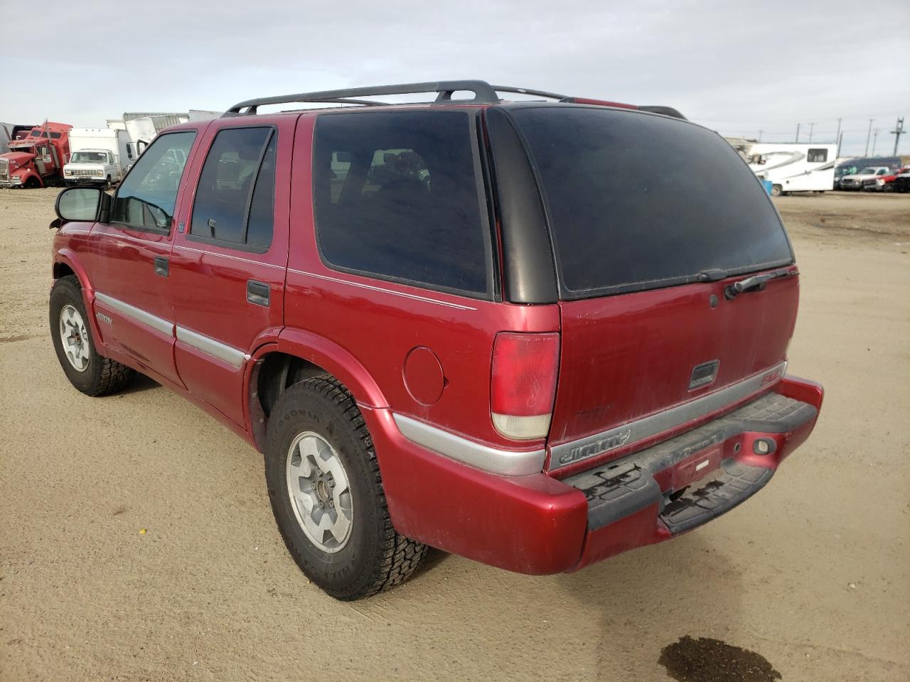Photo 3 from auction – 2000 GMC JIMMY with VIN 1GKDT13W7Y2188860