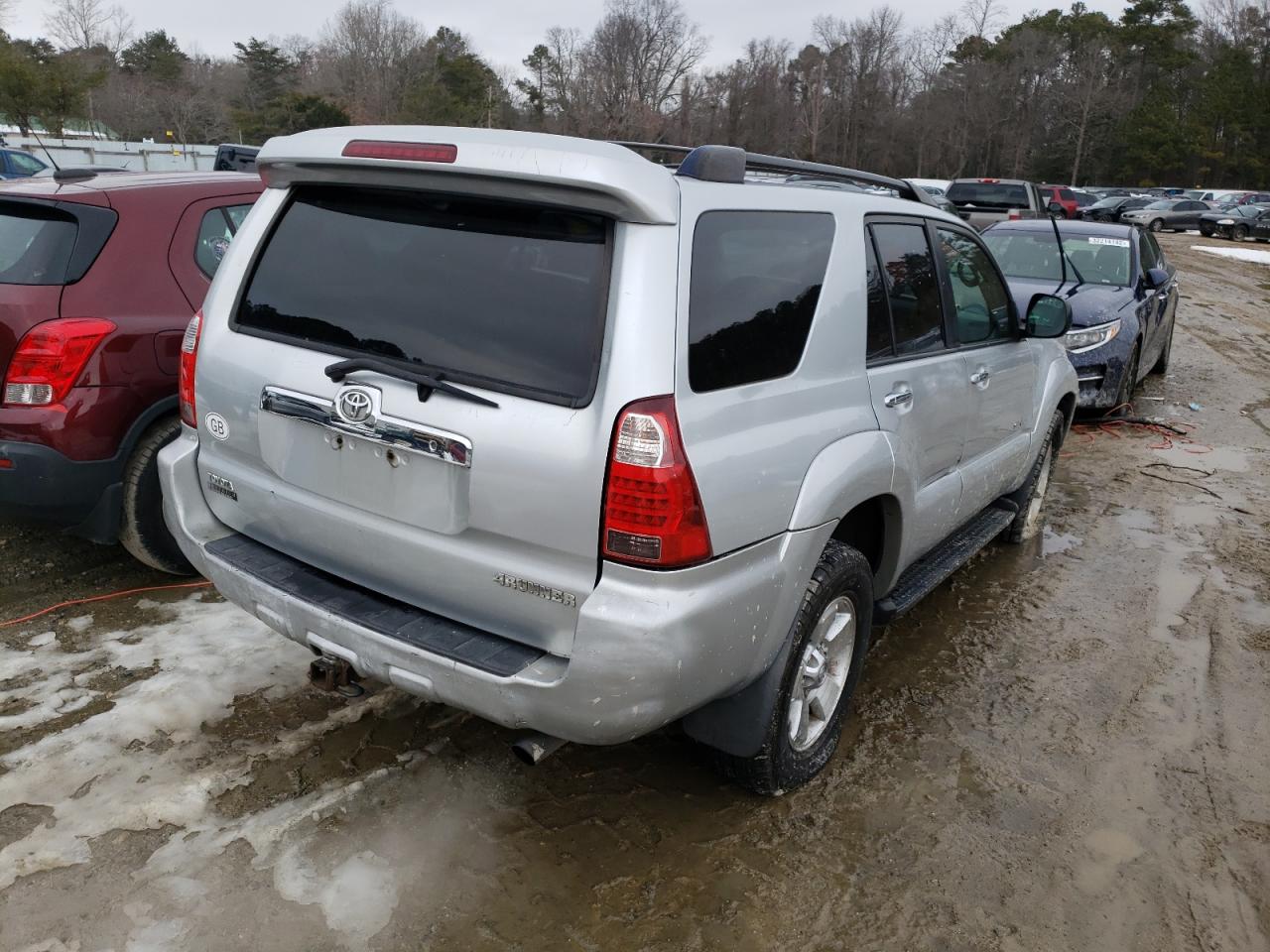 Photo 4 from auction – 2007 TOYOTA 4RUNNER SR with VIN JTEBU14RX78083469