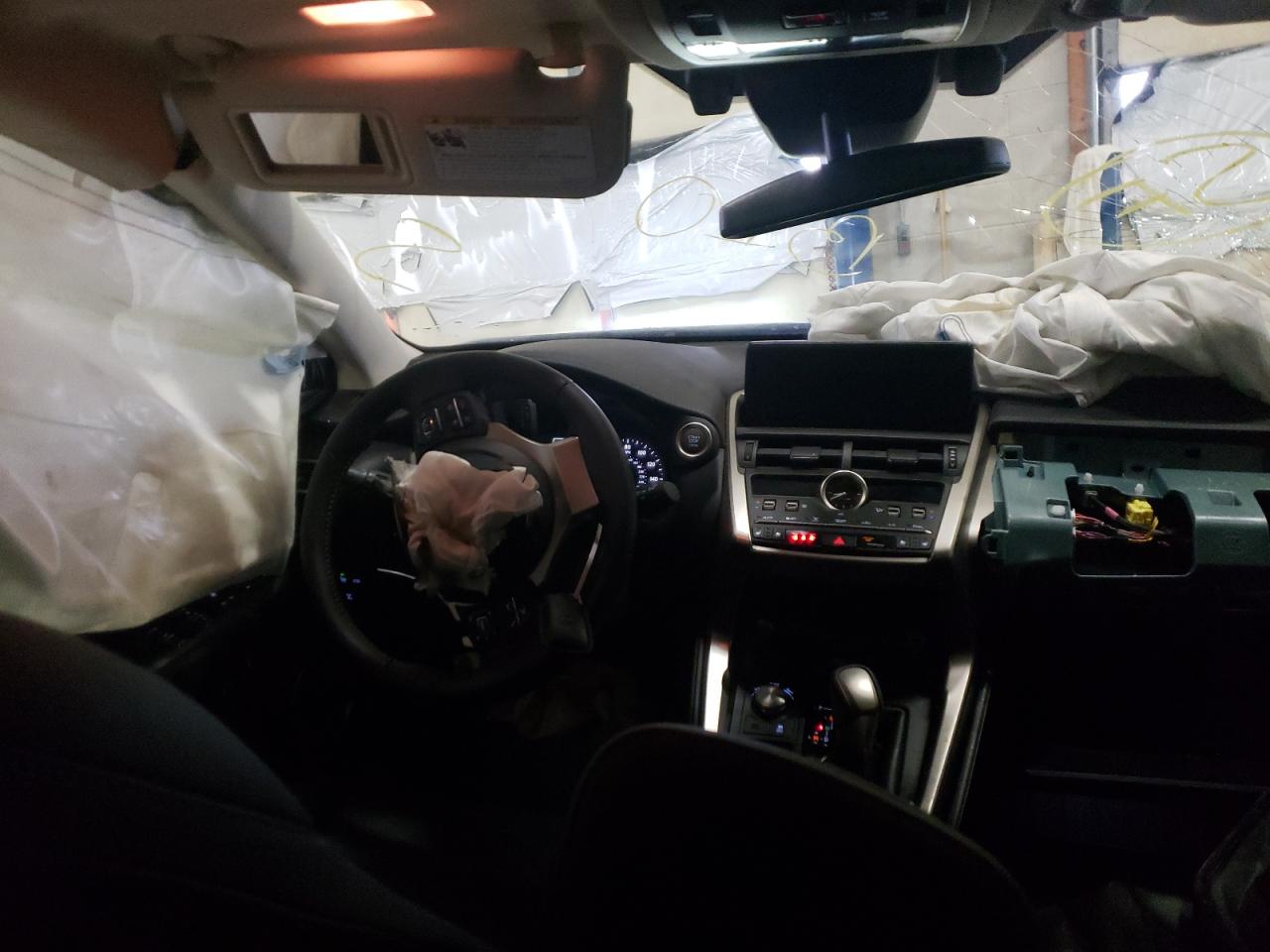 Photo 9 from auction – 2021 LEXUS NX 300 BAS with VIN JTJHARDZ8M2246590