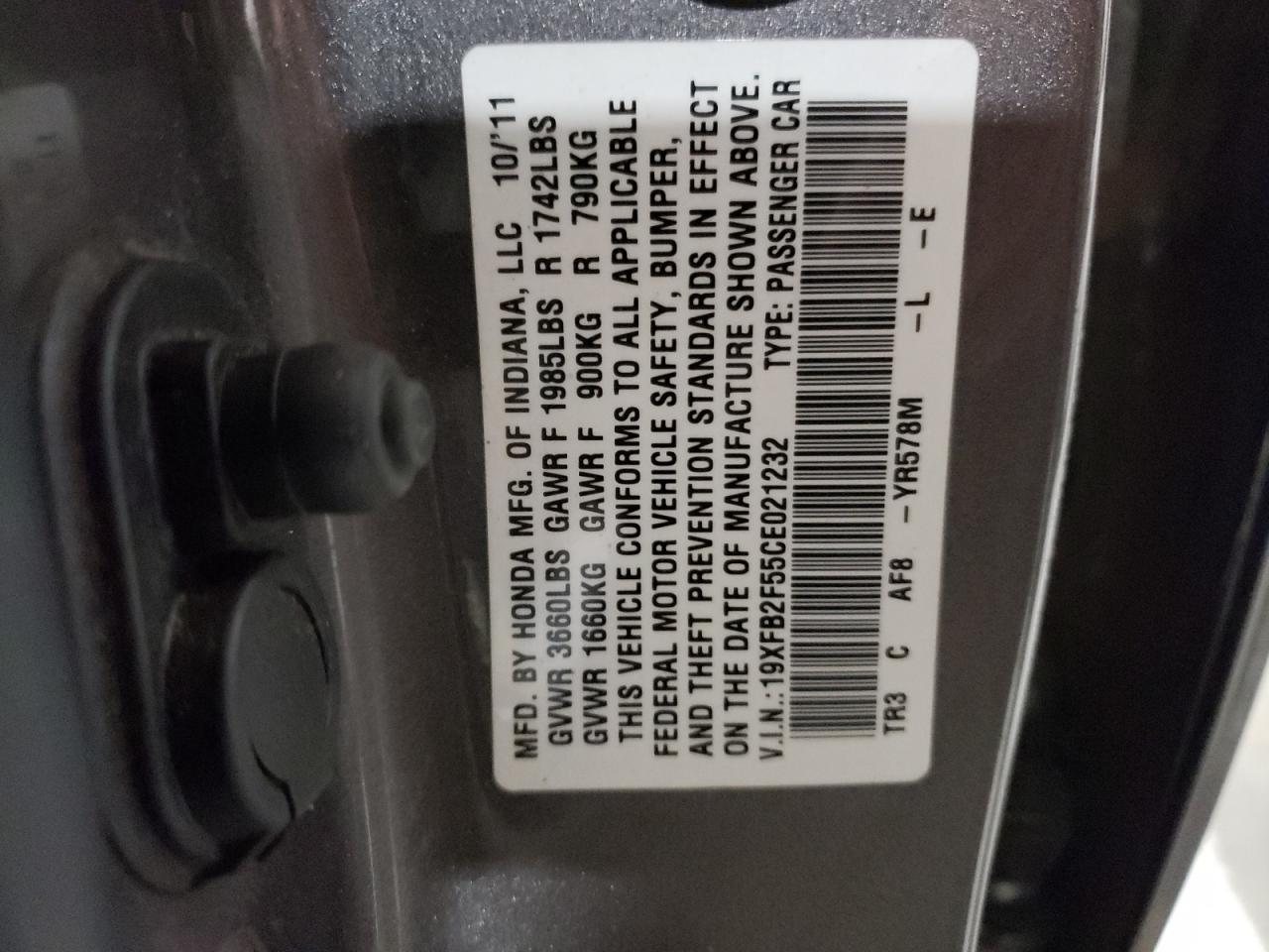 Photo 10 from auction – 2012 HONDA CIVIC LX with VIN 19XFB2F55CE021232