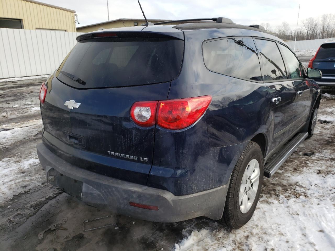 Photo 4 from auction – 2012 CHEVROLET TRAVERSE L with VIN 1GNKVFED2CJ185070