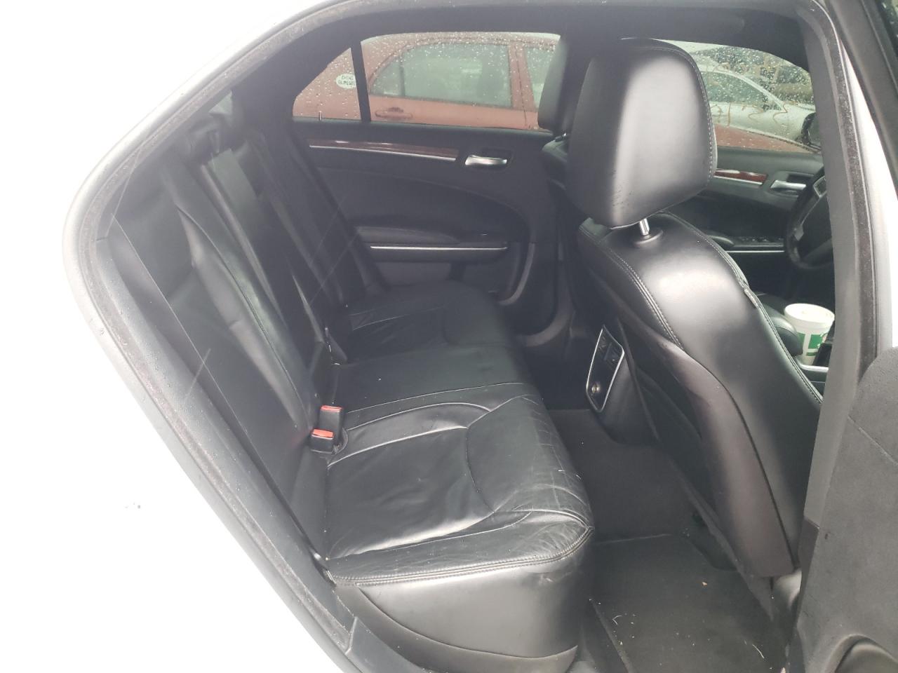 Photo 6 from auction – 2013 CHRYSLER 300 with VIN 2C3CCAAG5DH533134