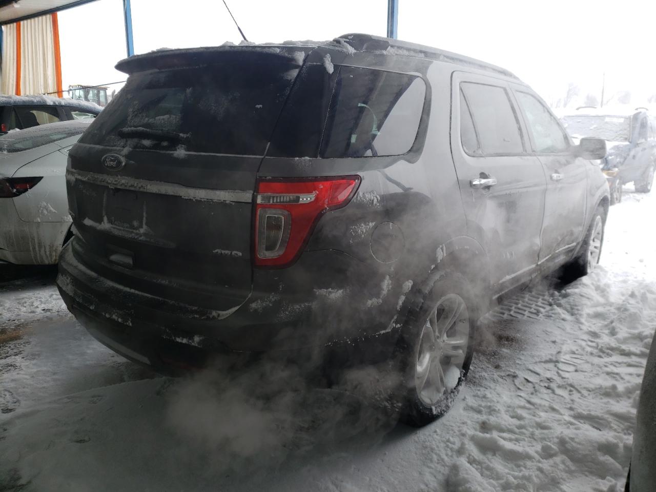 Photo 4 from auction – 2013 FORD EXPLORER L with VIN 1FM5K8F87DGA89330