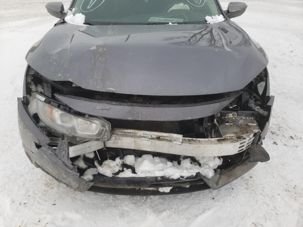 Photo 9 from auction – 2018 HONDA CIVIC LX with VIN 2HGFC2F63JH031508
