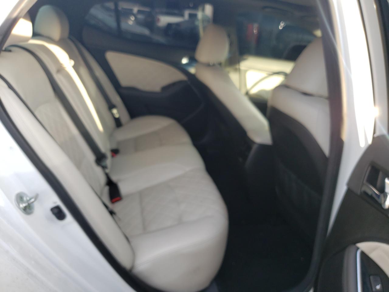 صورة رقم 6 من المزاد - 2015 KIA OPTIMA SX مع VIN 5XXGR4A63FG479746