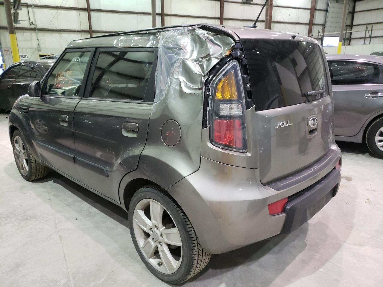 Photo 3 from auction – 2010 KIA SOUL + with VIN KNDJT2A21A7097774